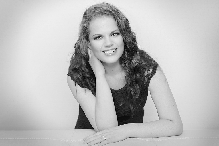 Shooting for Success: Why do I need a professional Actor Headshot? | Actor Headshots | Divers Photography
